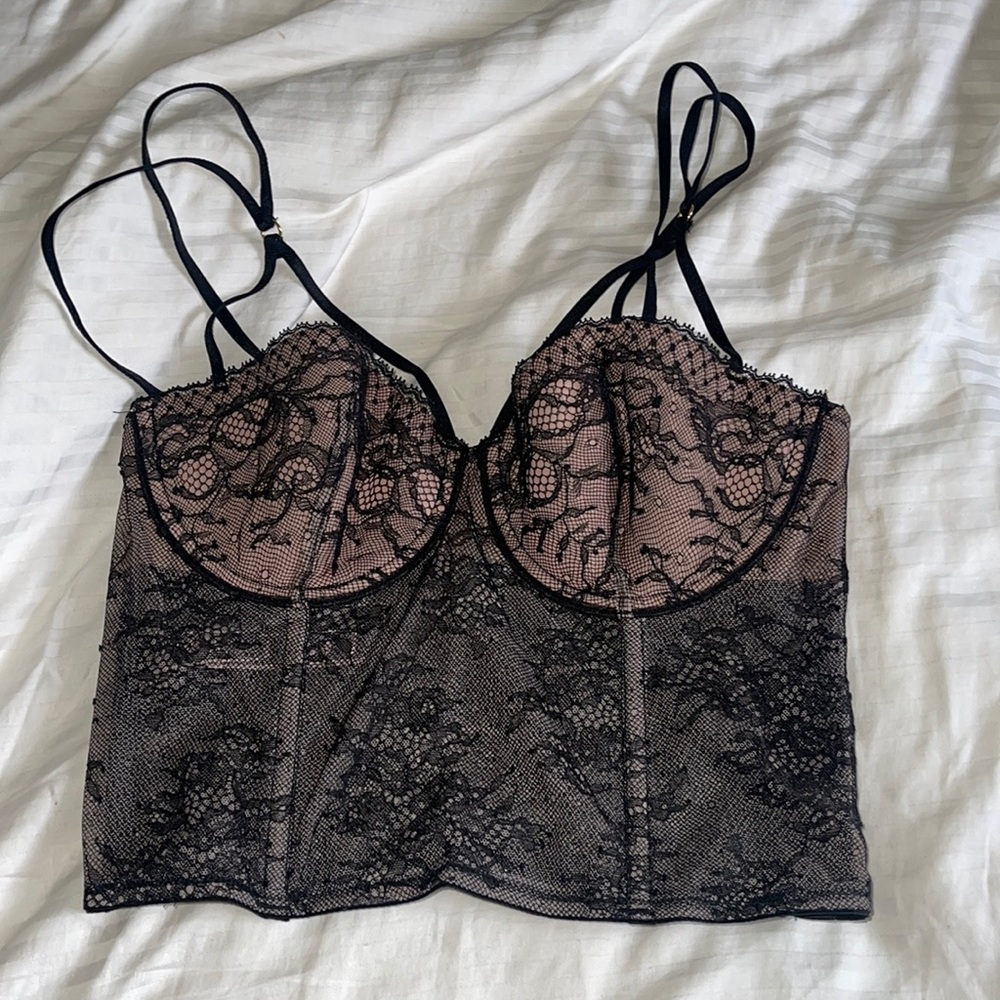 🆕VS bustier crop top